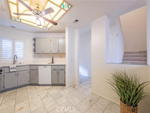 72  Vassar Aisle  , Irvine, CA