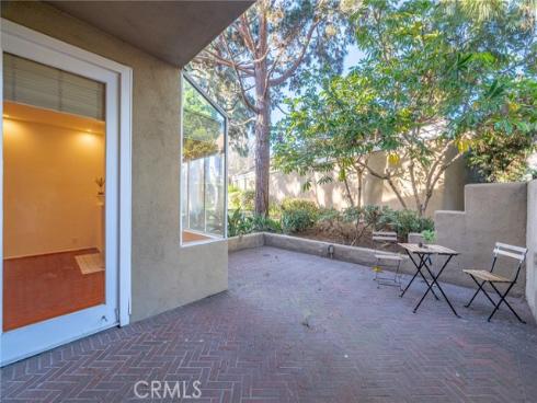 72  Vassar Aisle  , Irvine, CA
