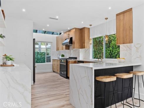 1  Rainbow Falls  , Irvine, CA