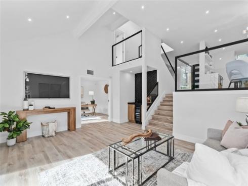 1  Rainbow Falls  , Irvine, CA