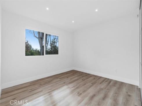 1  Rainbow Falls  , Irvine, CA