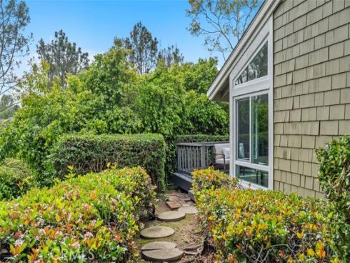 1  Rainbow Falls  , Irvine, CA