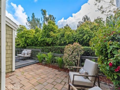 1  Rainbow Falls  , Irvine, CA