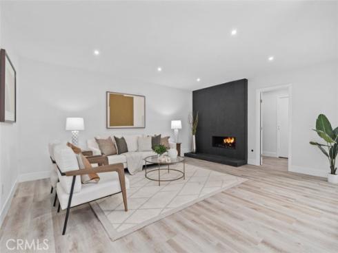 1  Rainbow Falls  , Irvine, CA