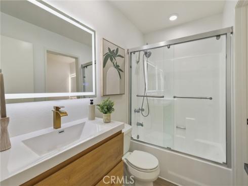 424  Deerfield  172  Avenue, Irvine, CA