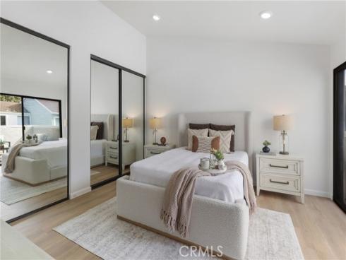 424  Deerfield  172  Avenue, Irvine, CA