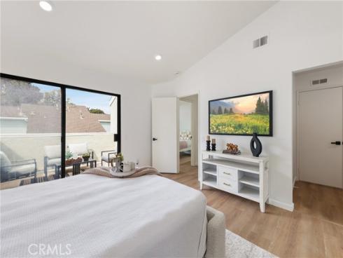 424  Deerfield  172  Avenue, Irvine, CA