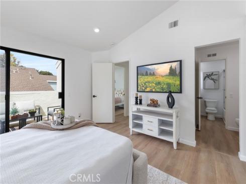 424  Deerfield  172  Avenue, Irvine, CA