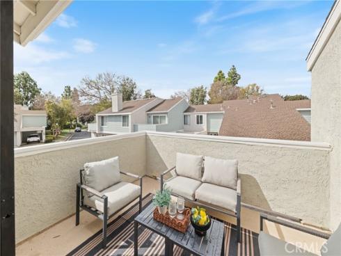 424  Deerfield  172  Avenue, Irvine, CA
