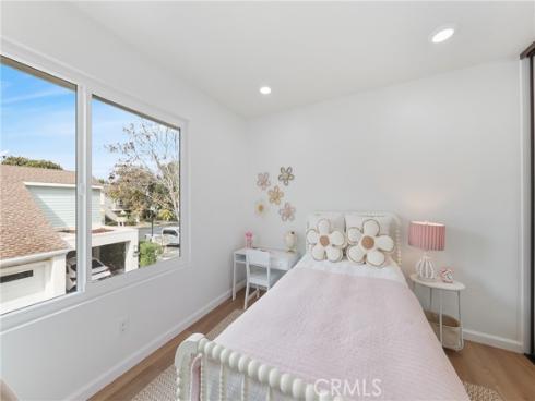 424  Deerfield  172  Avenue, Irvine, CA