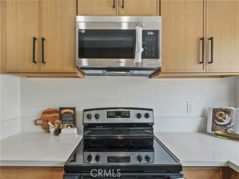 424  Deerfield  172  Avenue, Irvine, CA