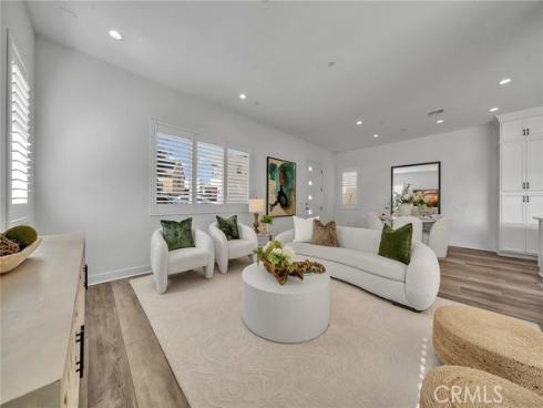 446  Chorus  , Irvine, CA