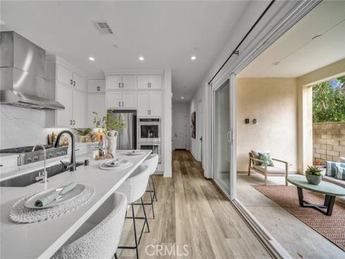 446  Chorus  , Irvine, CA