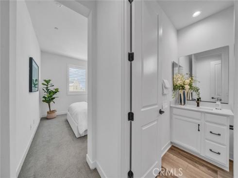 446  Chorus  , Irvine, CA