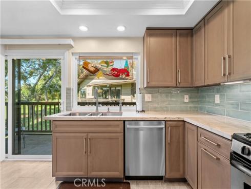 30  Arboles  34 , Irvine, CA