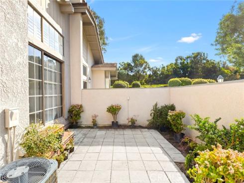 12  Sunstream  , Irvine, CA