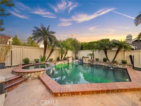 3  Candlebush  , Irvine, CA