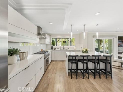 3  Candlebush  , Irvine, CA