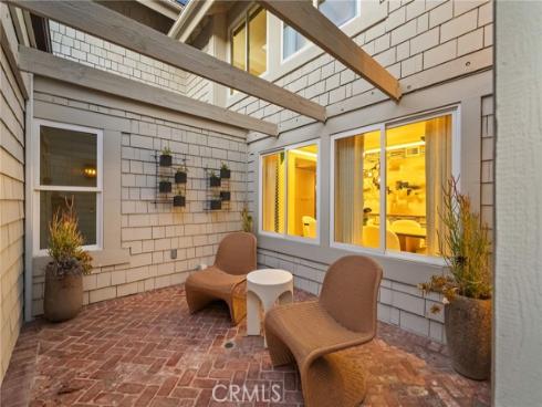 3  Candlebush  , Irvine, CA