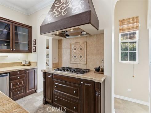 6  Los Olivos  , Irvine, CA