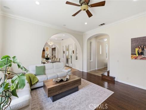 6  Los Olivos  , Irvine, CA