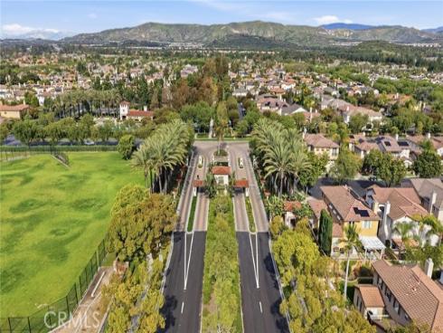 6  Los Olivos  , Irvine, CA