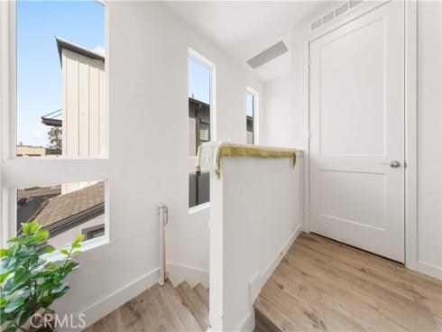 116  Tenor  , Irvine, CA