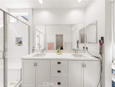 116  Tenor  , Irvine, CA