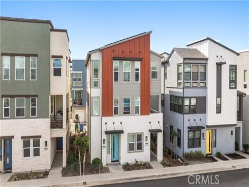 116  Tenor  , Irvine, CA