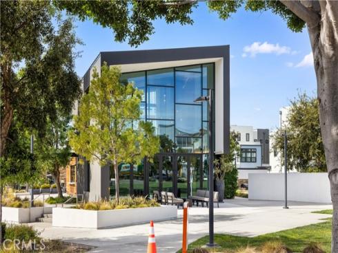 116  Tenor  , Irvine, CA