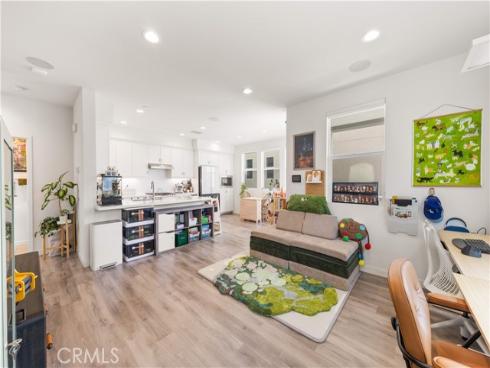 116  Tenor  , Irvine, CA