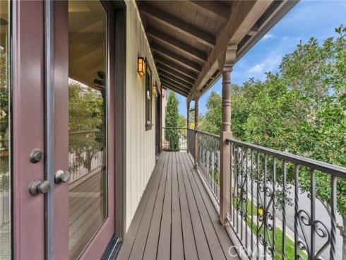 168  Outwest  , Irvine, CA