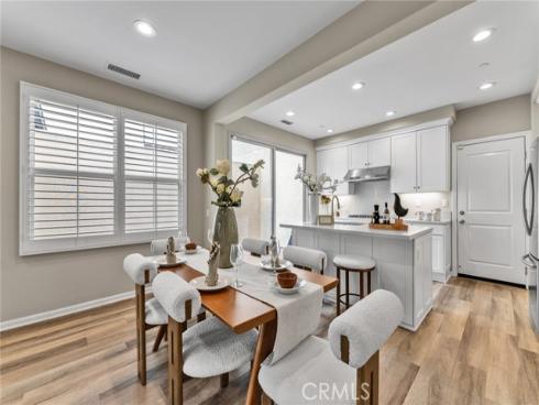 168  Outwest  , Irvine, CA