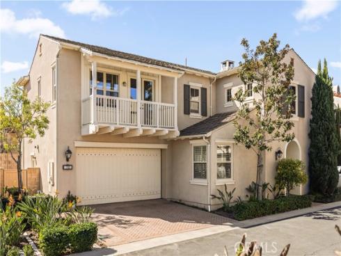 70  Twin Gables  , Irvine, CA
