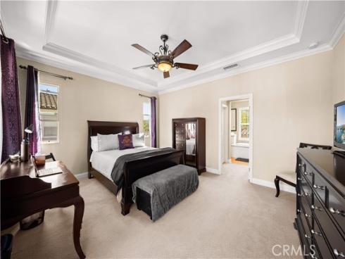 70  Twin Gables  , Irvine, CA