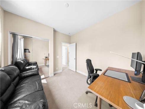 70  Twin Gables  , Irvine, CA