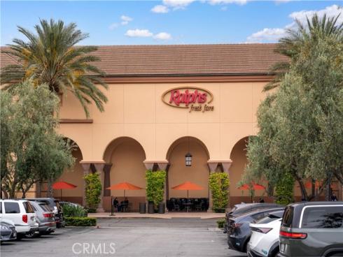 70  Twin Gables  , Irvine, CA