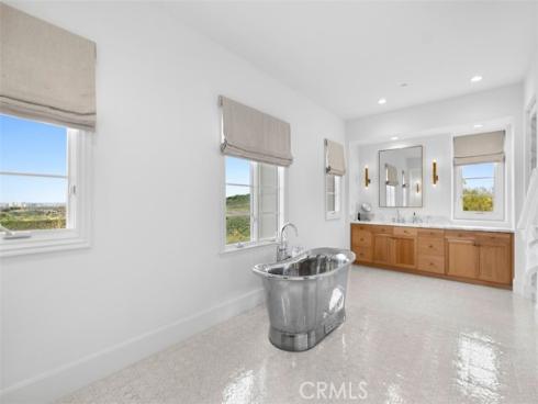 24  Jewel Flower  , Irvine, CA