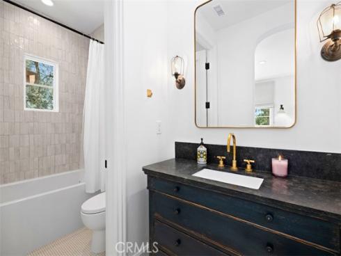 24  Jewel Flower  , Irvine, CA