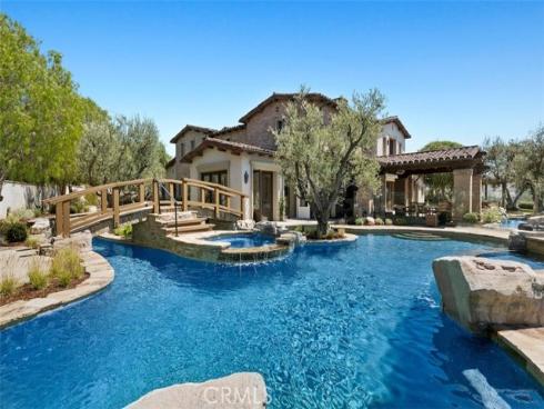 24  Jewel Flower  , Irvine, CA