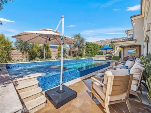 116  Knob Creek  , Irvine, CA