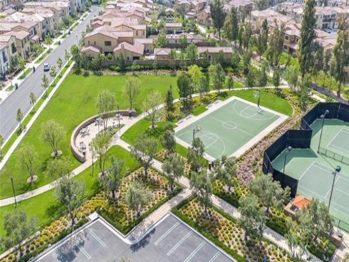 116  Knob Creek  , Irvine, CA
