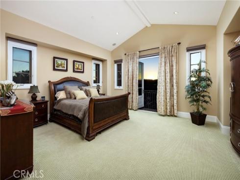 47  Vernal  , Irvine, CA