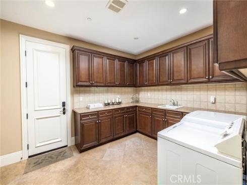 47  Vernal  , Irvine, CA