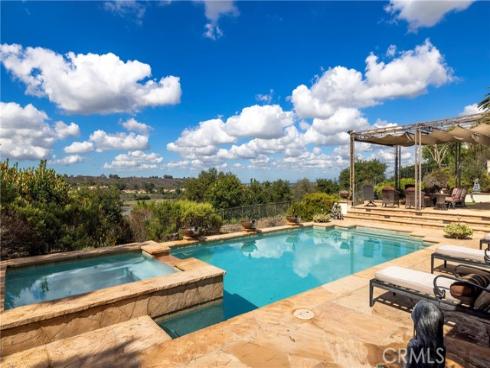 47  Vernal  , Irvine, CA