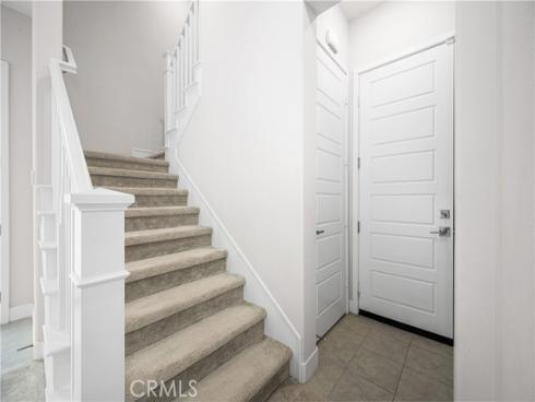 229  Chorus  , Irvine, CA