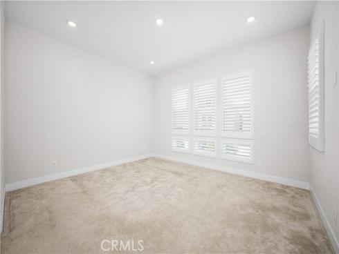 229  Chorus  , Irvine, CA