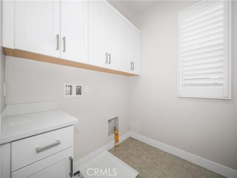 229  Chorus  , Irvine, CA