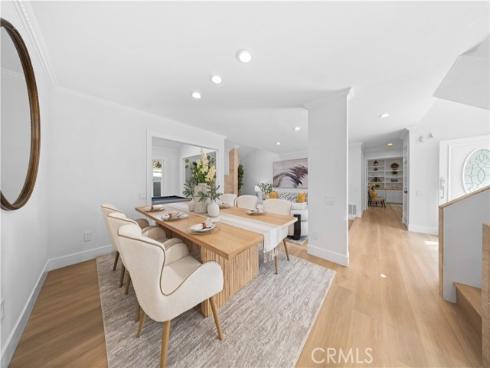 12  Oakdale  , Irvine, CA