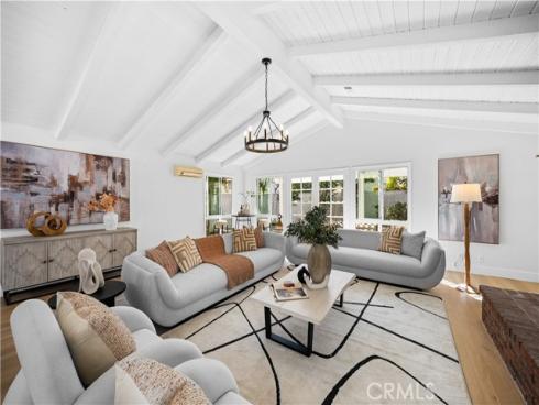 12  Oakdale  , Irvine, CA